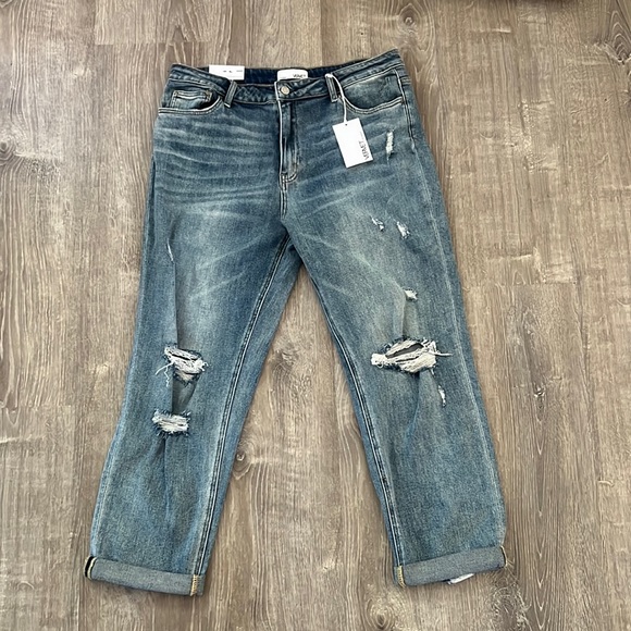 NEVER WORN: VERVET- Skeeter Stretch Boyfriend Jeans SIZE: 32 - Picture 1 of 7